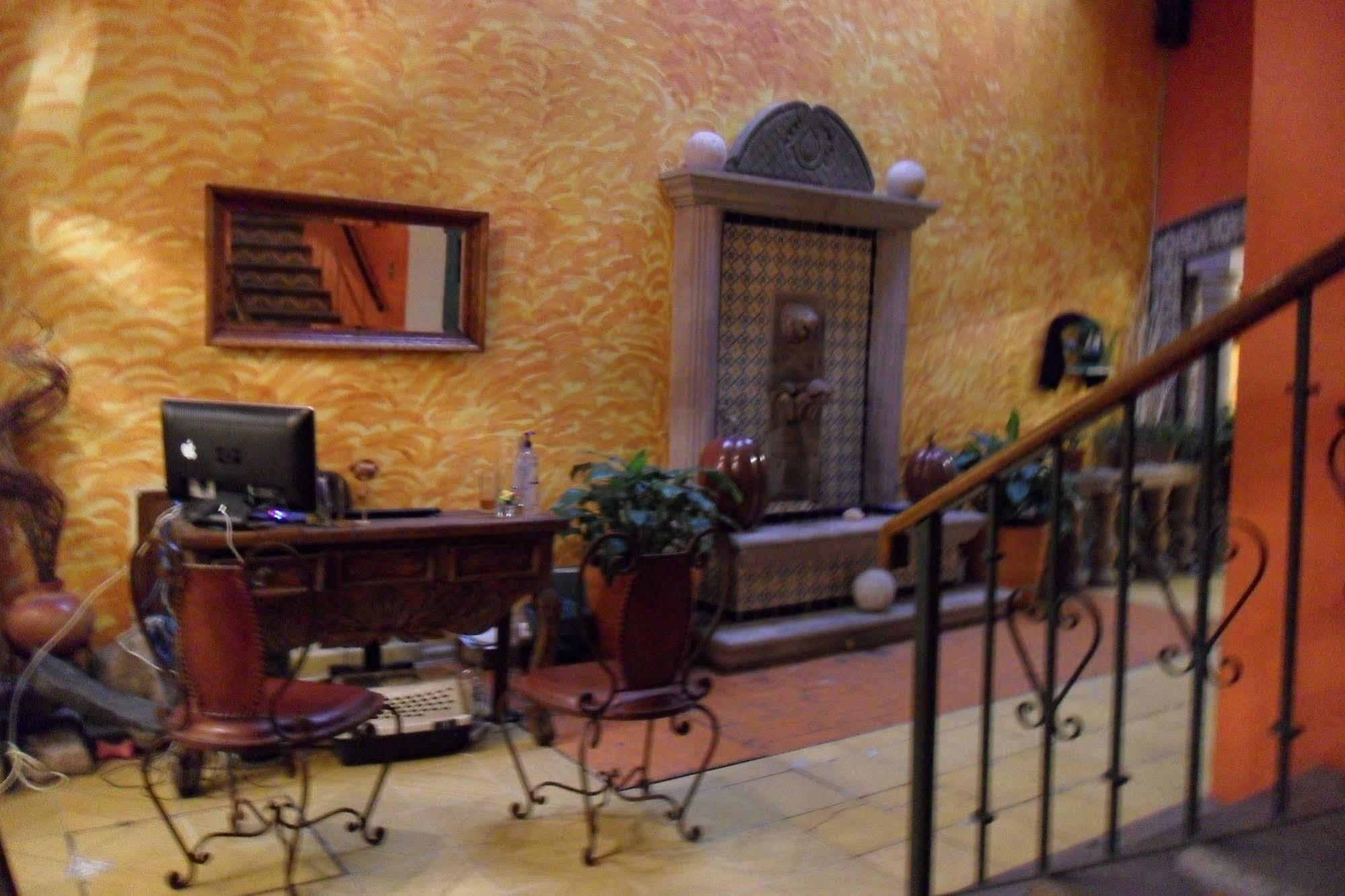 Casa Castillo Bed and breakfast